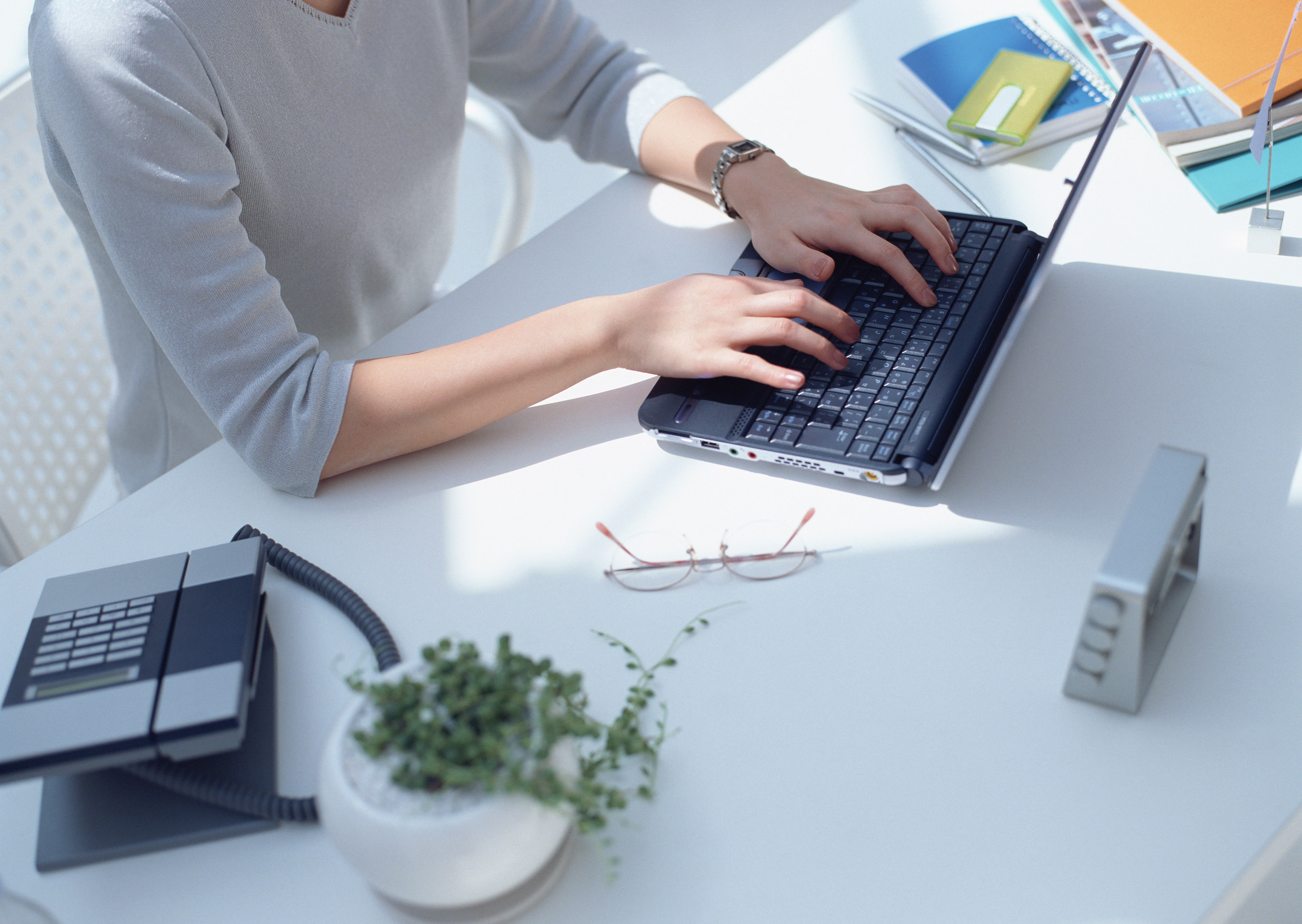 我们想在通辽市租车网上做个调查，问问你十一加班了吗？